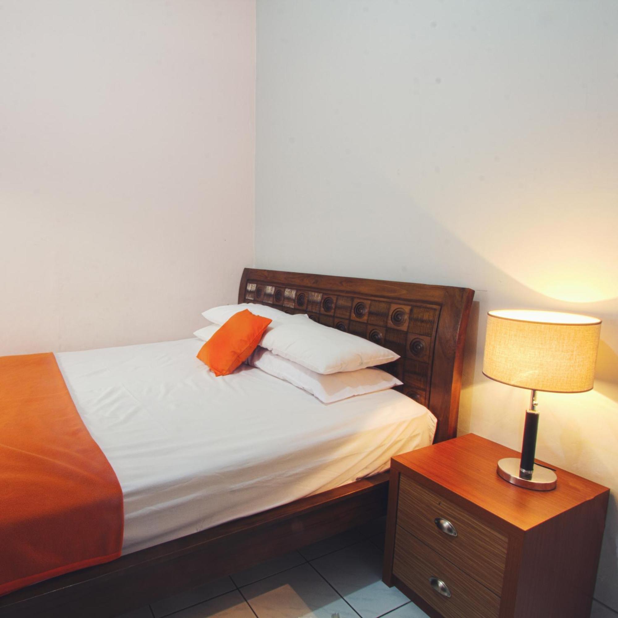Appartement Ndalem Sarengat à Yogyakarta Chambre photo